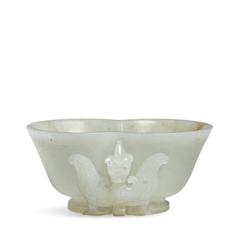 十八/十九世紀 玉雕瑞獸紋雙盃 | A JADE DOUBLE CUP