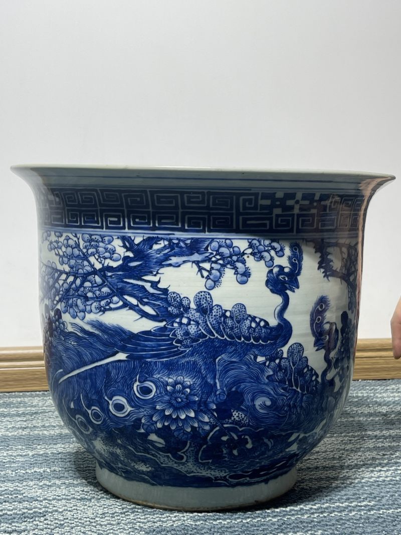 清中期 青花富贵白头纹大花盆一对 - 图18