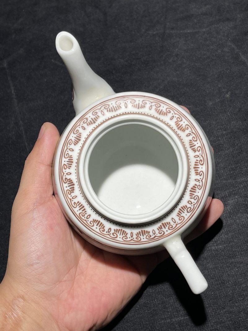 民国 邹文侯画粉彩花鸟纹执壶 - 图8