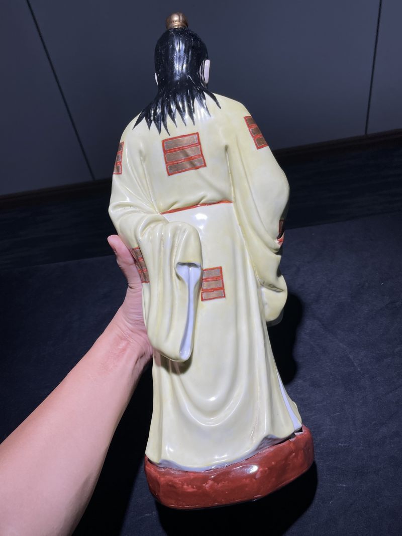 50年代 曾山东道教人物粉彩瓷塑 - 图5
