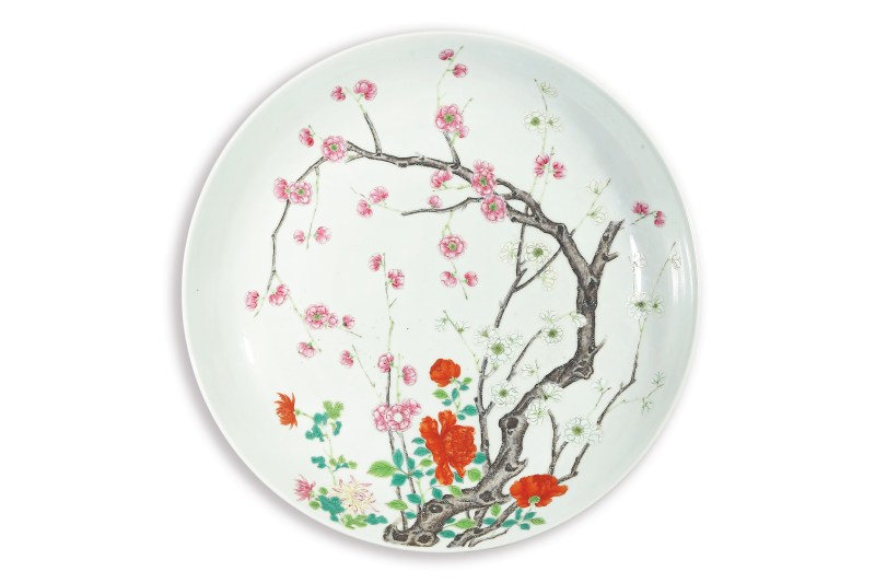 清晚期 粉彩花卉纹大盘