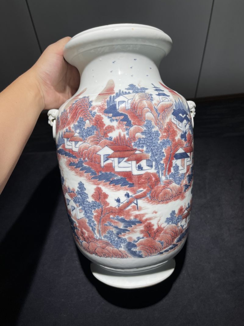 清中期 青花釉里红山水纹铺首尊 - 图2