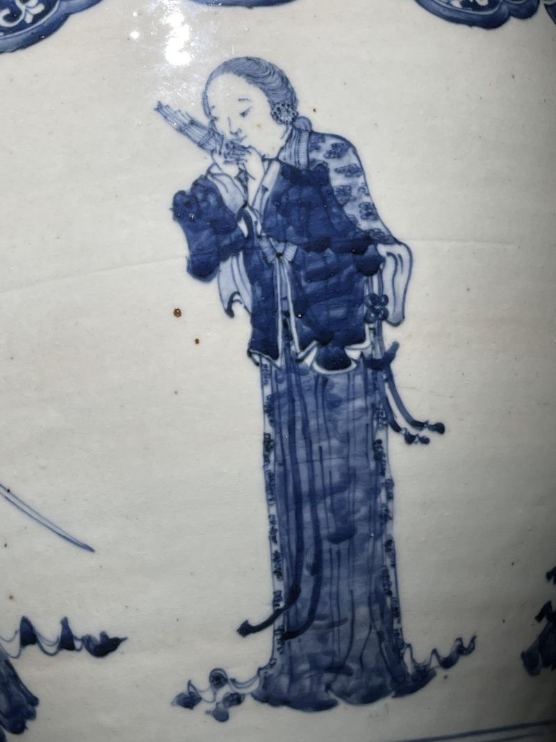 清晚期 青花仕女纹卷缸 - 图7