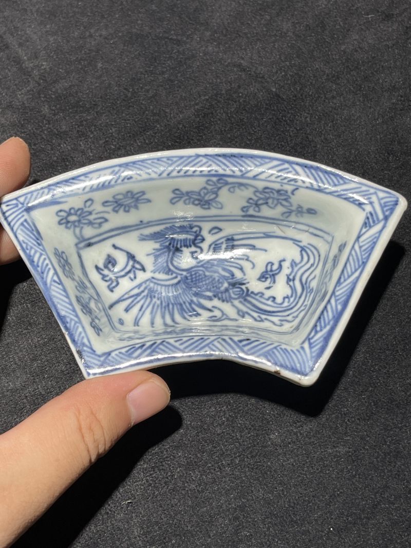 明万历 青花铁线描凤穿花纹攒盘一组十二件 - 图38