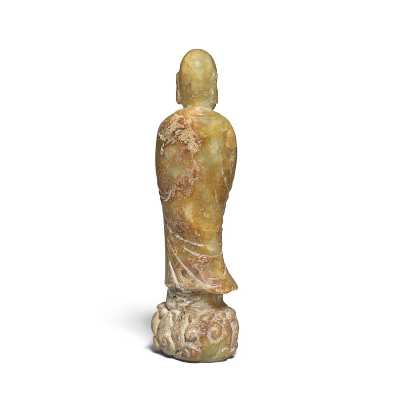 清 黃玉羅漢 | A YELLOW JADE FIGURE OF LUOHAN - 图2