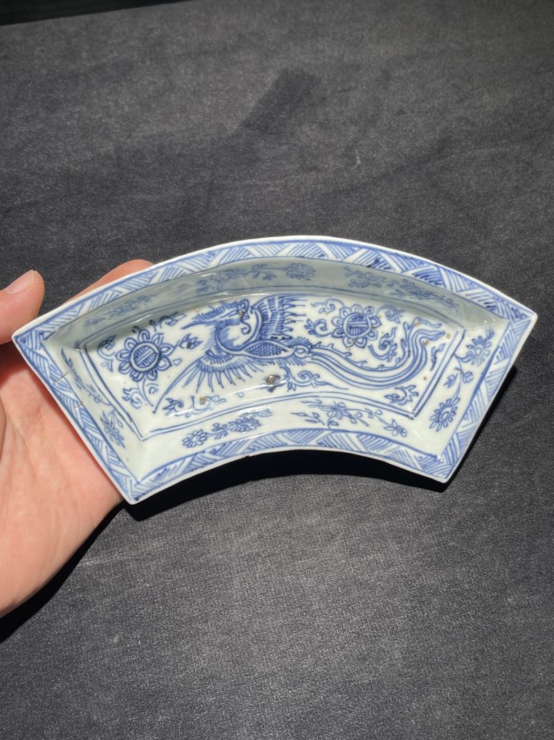 明万历 青花铁线描凤穿花纹攒盘一组十二件 - 图2