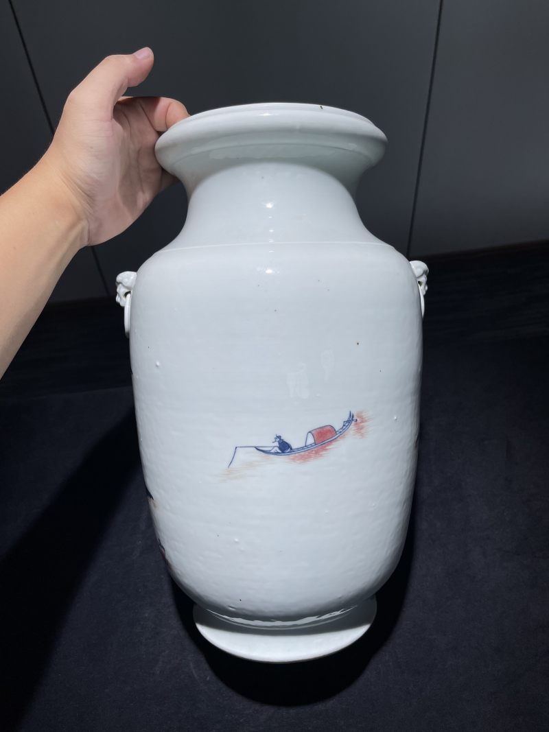 清中期 青花釉里红山水纹铺首尊 - 图3