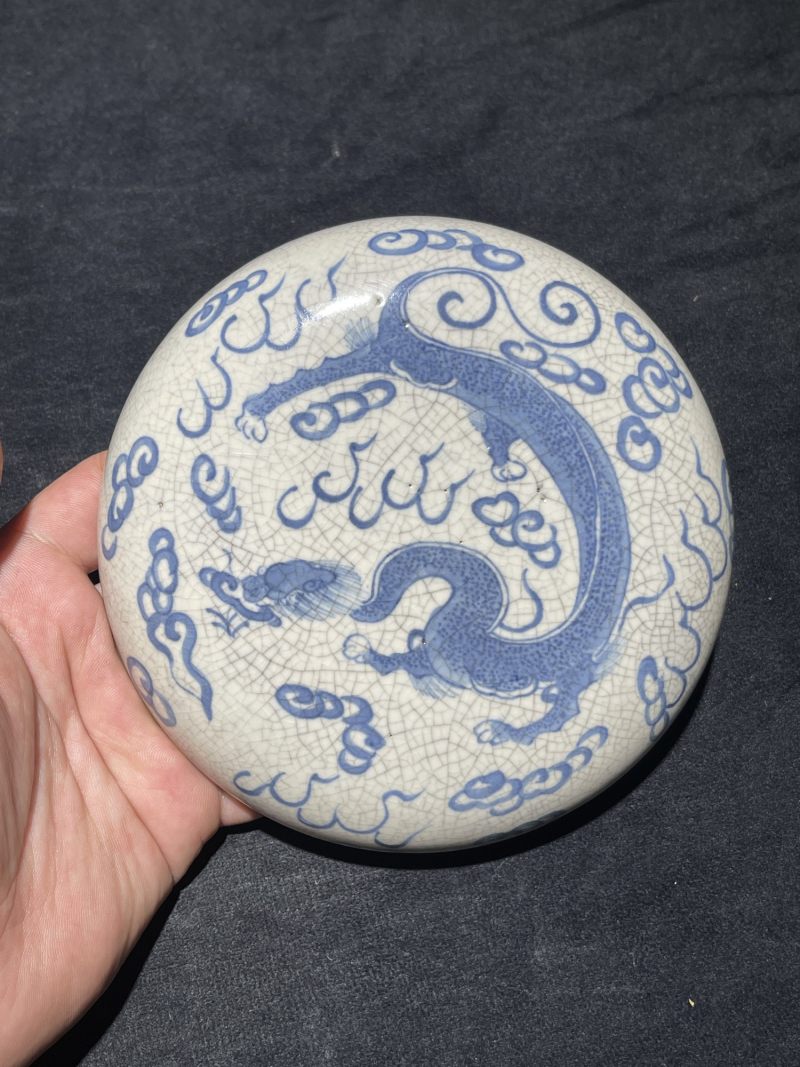 清晚期 浆胎青花龙纹大印盒 - 图2