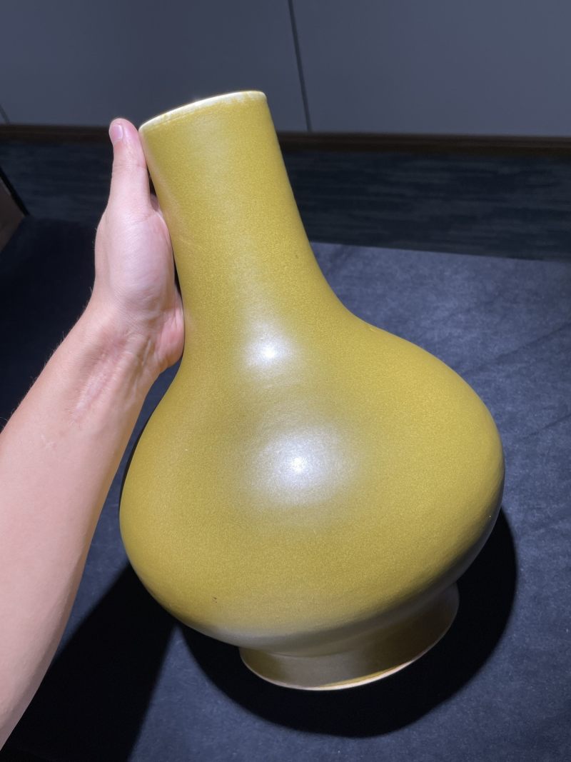 清光绪 茶叶末釉荸荠瓶 - 图4
