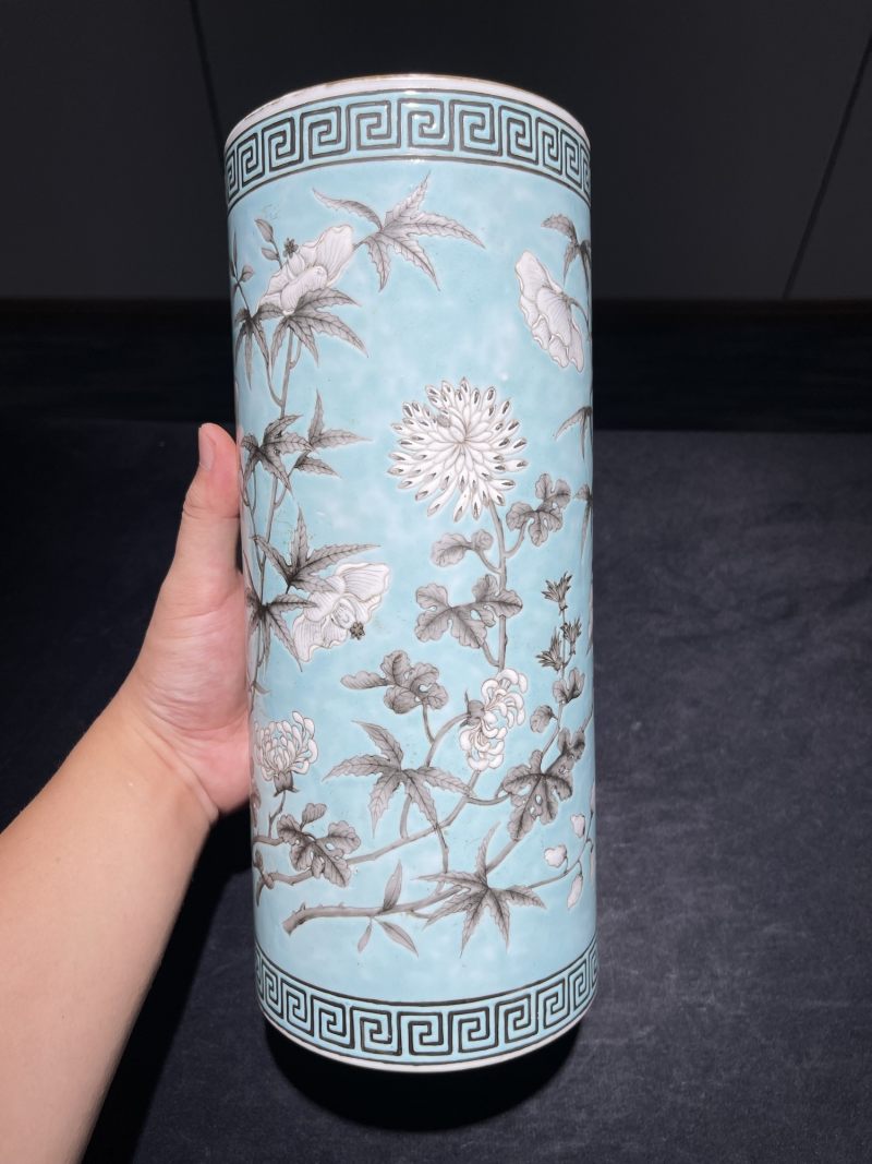 清光绪 松石绿地墨彩花鸟纹帽筒一对 - 图15