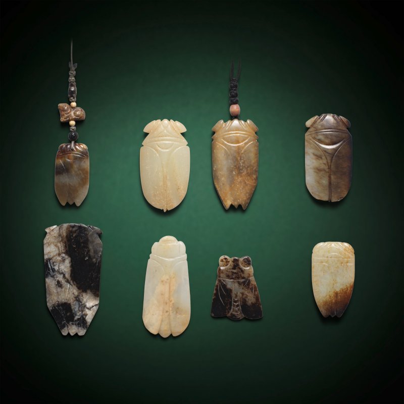 漢及其後 玉蟬 一組八件 | EIGHT JADE CICADAS