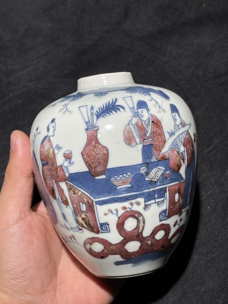 清晚期 青花釉里红人物纹小罐 - 图2
