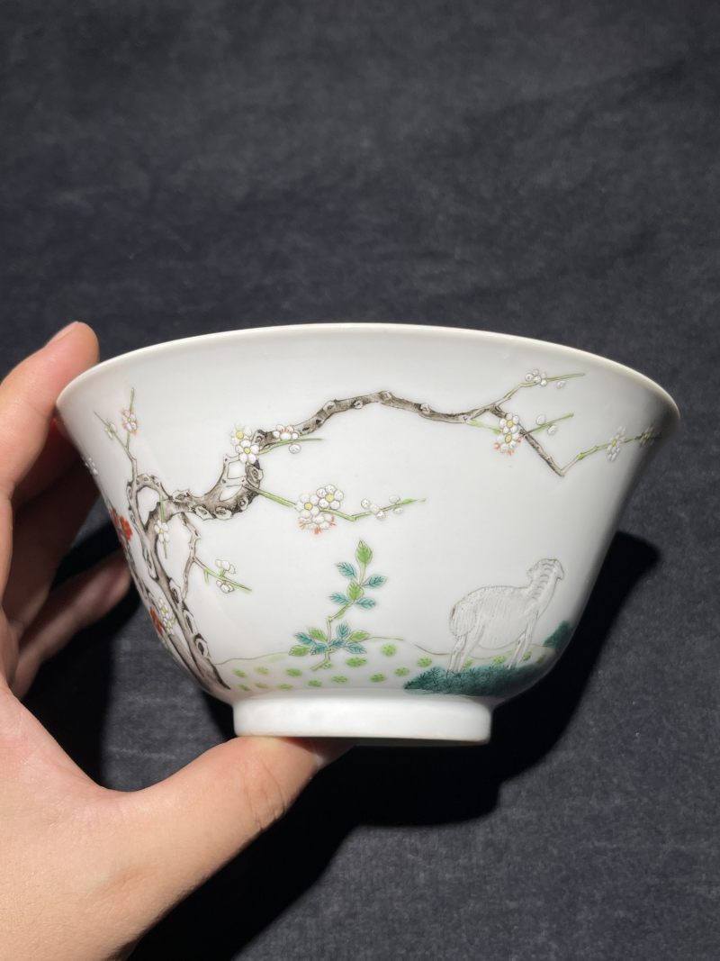 清光绪 粉彩三羊开泰纹碗 - 图5