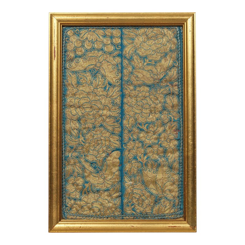 十九世紀 緞綉屏一組 | A GROUP OF EMBROIDERED PANELS AND SLEEVE BANDS - 图22