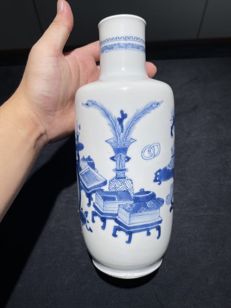 清康熙 青花博古图棒槌瓶 - 图4
