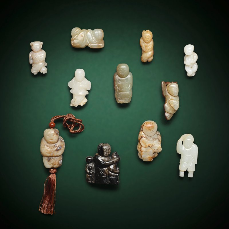 明及更晚 玉雕童子像一組十一件 | A GROUP OF ELEVEN CARVINGS OF BOYS AND FIGURES
