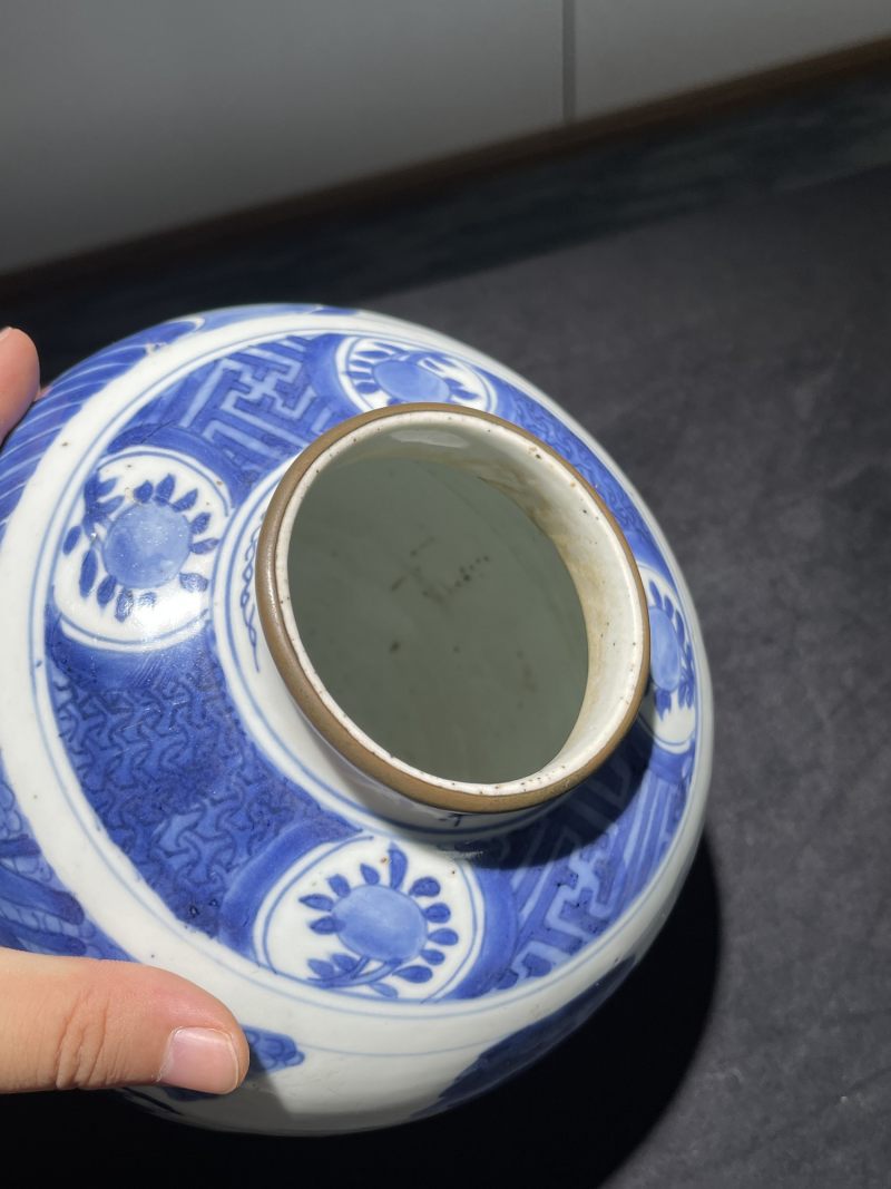 明晚期 青花人物纹罐 - 图8