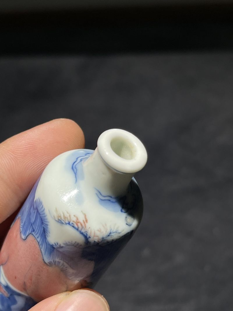 清中期 青花釉里红牧驼纹鼻烟壶 - 图5