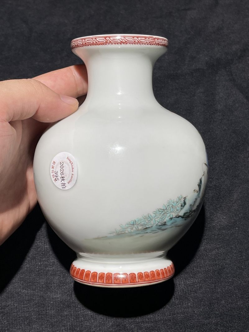 1955年 陶研所粉彩人物故事纹瓶 - 图4