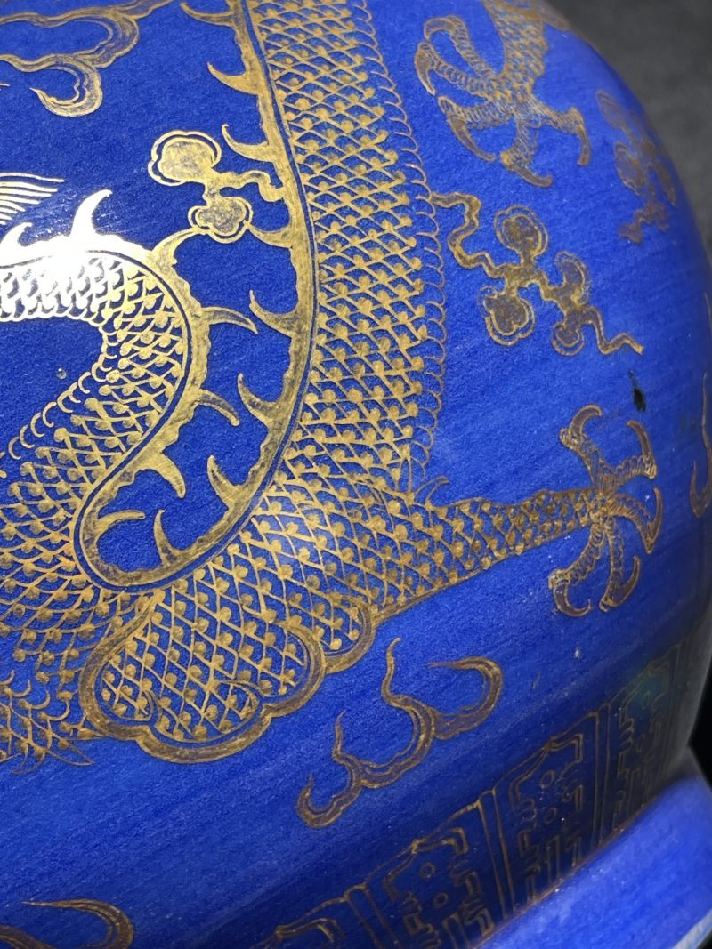 清光绪 祭蓝描金龙纹赏瓶一对 - 图23