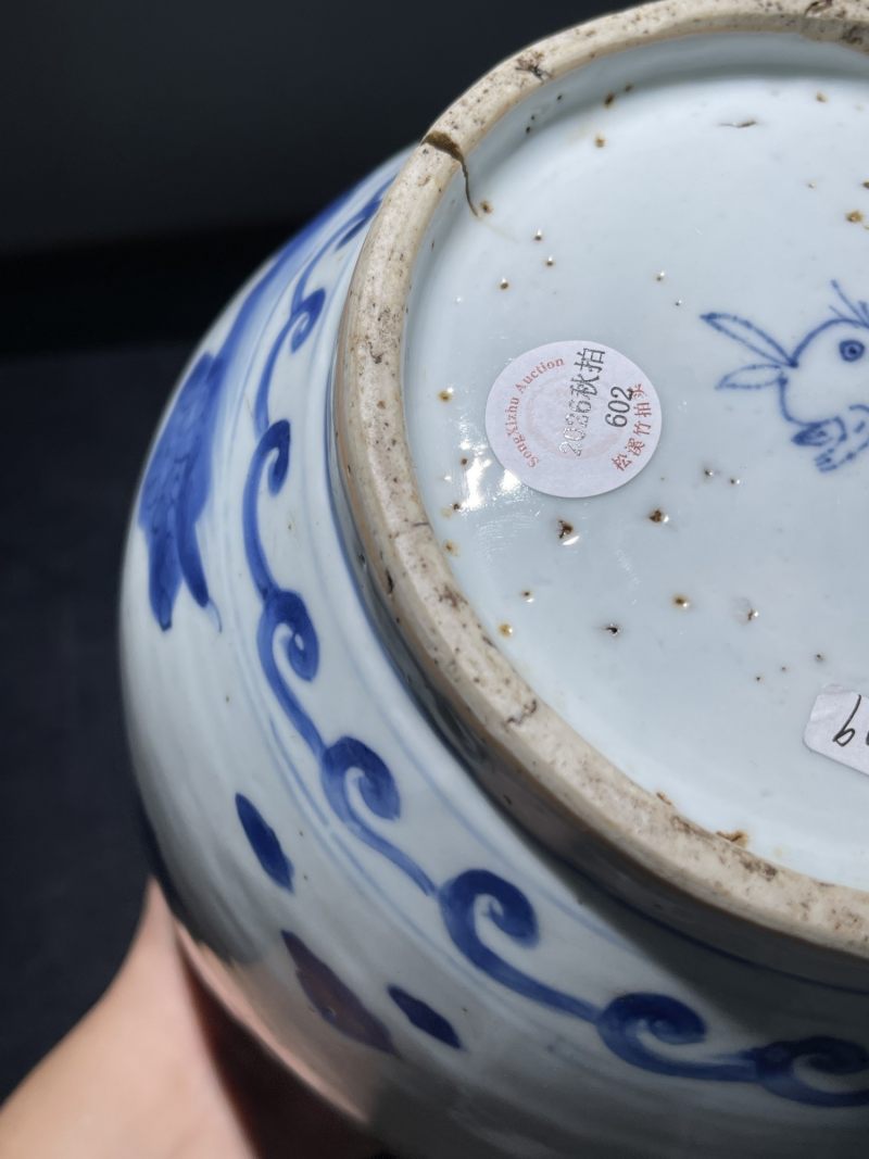 明晚期 青花人物纹罐 - 图10