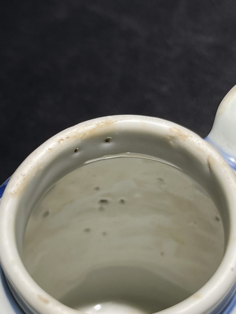 明晚期 青花人物纹茶壶 - 图12