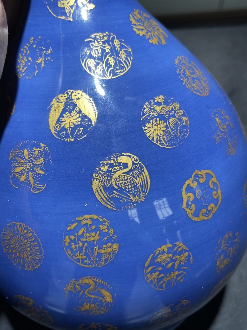 清光绪 祭蓝描金皮球花纹玉壶春瓶 - 图4