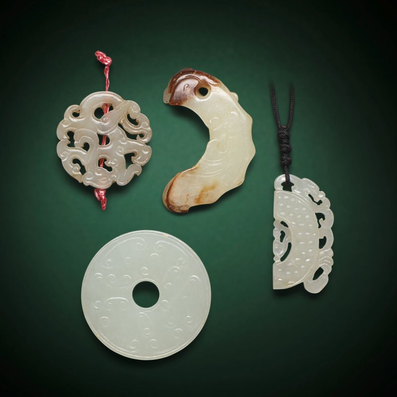 明/清 仿古玉佩飾 一組四件 | FOUR ARCHAISTIC JADE PENDANTS - 图1
