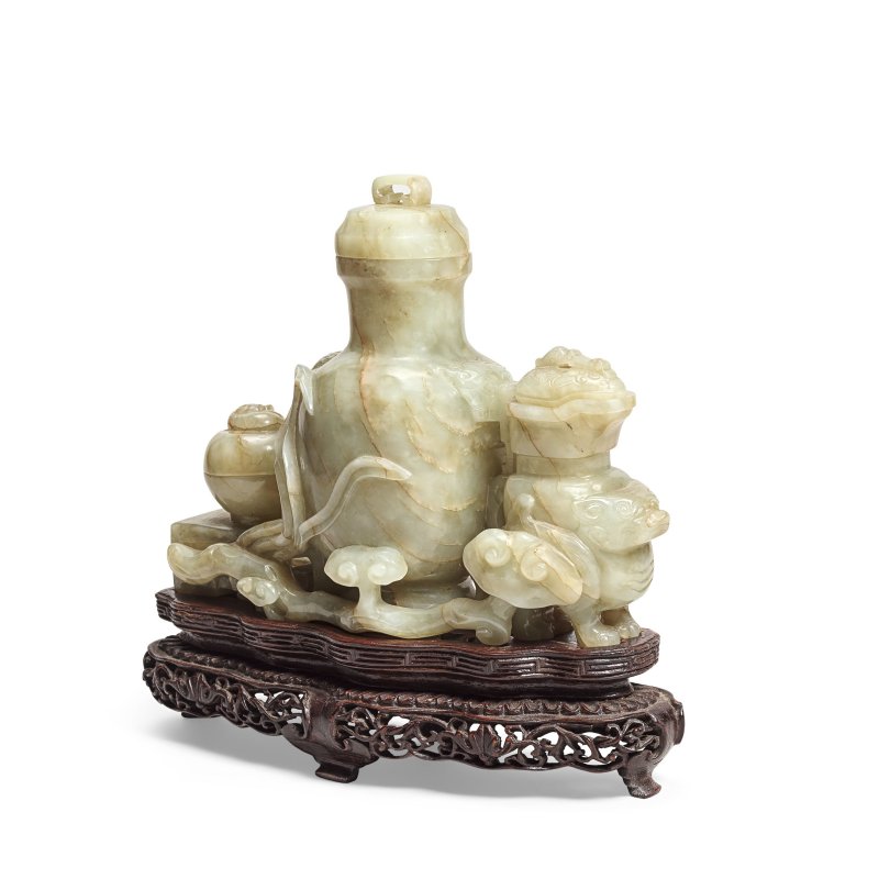 十八/十九世紀 青玉博古紋擺件 | A CELADON JADE 'ANTIQUE TREASURES' GROUP - 图3