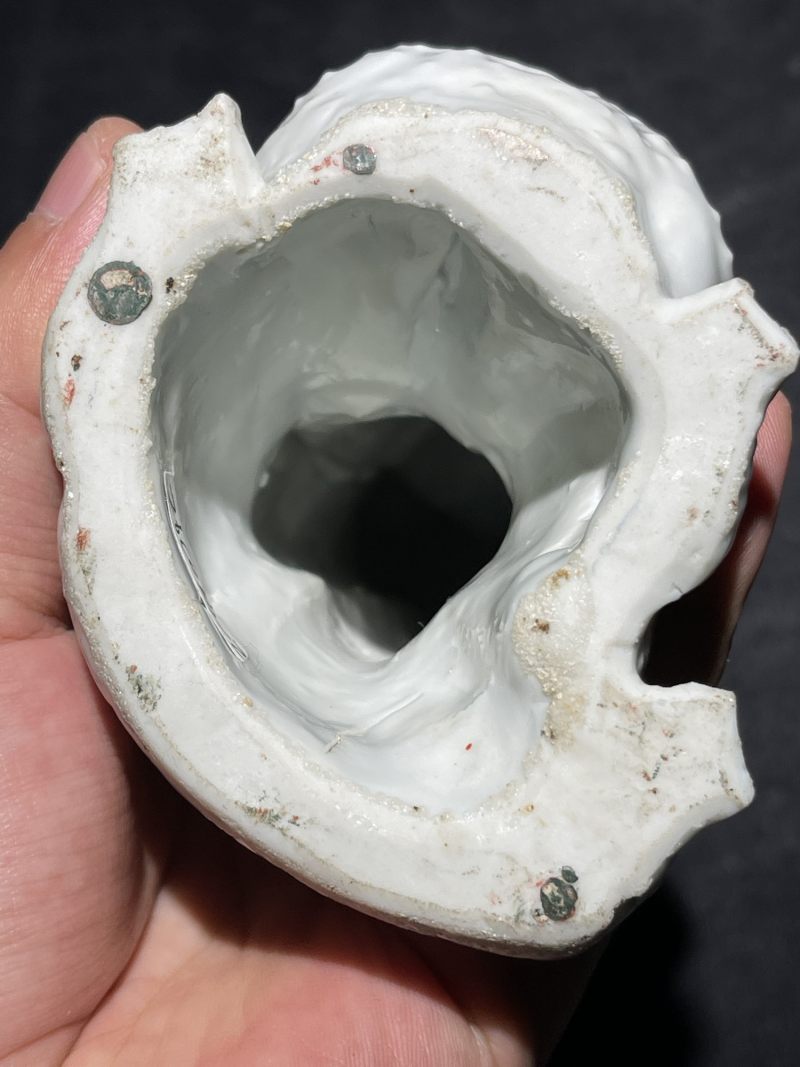 清晚期 白釉刘海戏金蟾瓷塑一对 - 图23