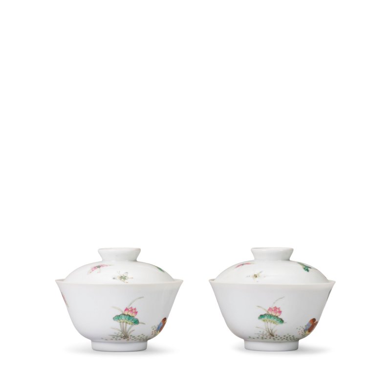 清道光 粉彩鴛鴦蓮花紋蓋碗一對 | A PAIR OF FAMILLE ROSE 'MANDARIN DUCK' BOWLS AND COVERS - 图5