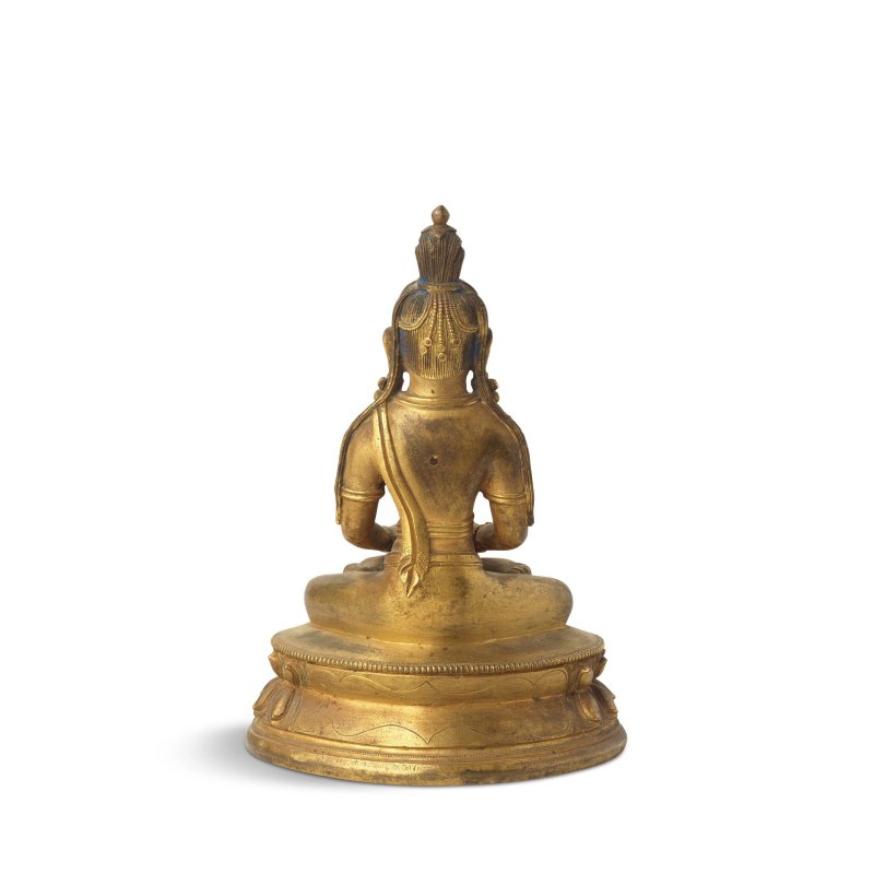 十八世紀 銅鎏金無量壽佛坐像 | A GILT-BRONZE FIGURE OF AMITAYUS - 图3