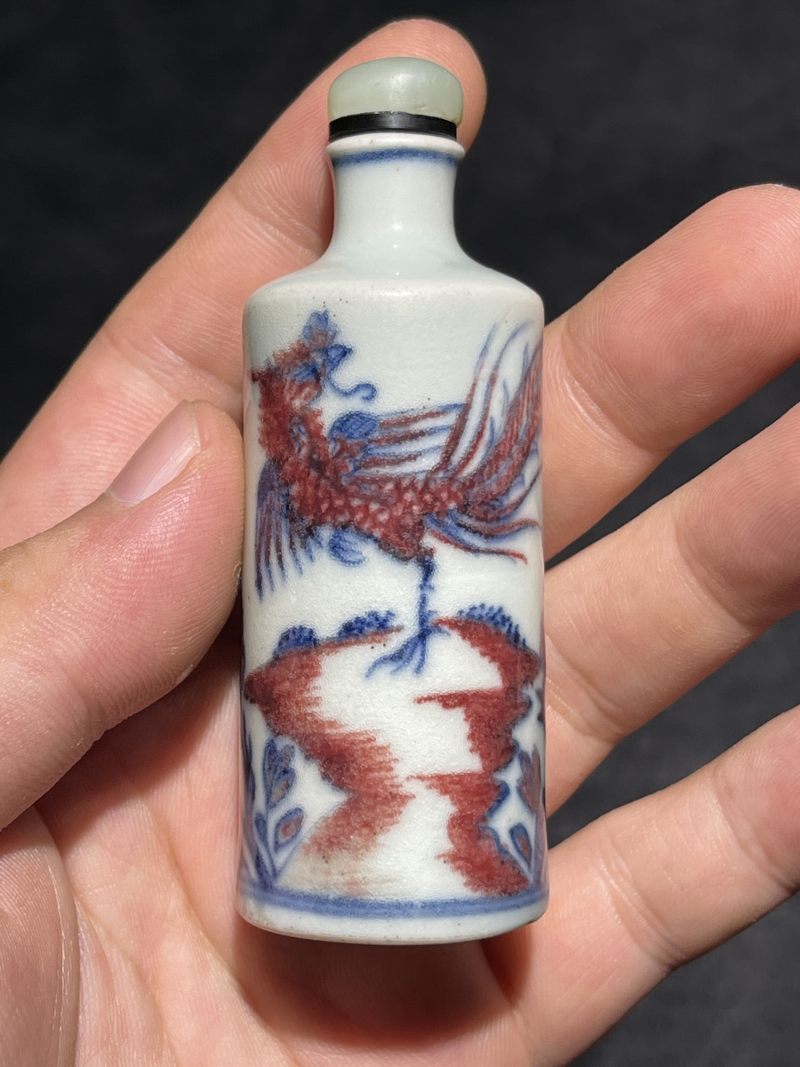 清中期 青花釉里红凤凰牡丹纹烟壶 - 图2