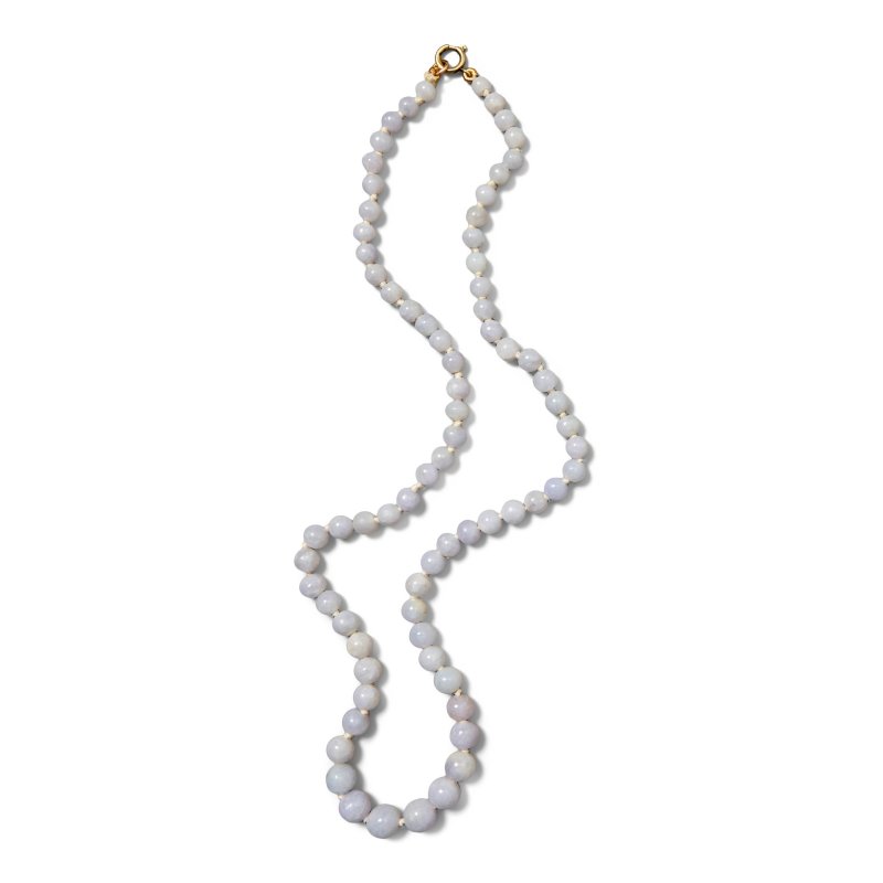 翠玉項鏈 | A LAVENDER JADEITE BEAD NECKLACE