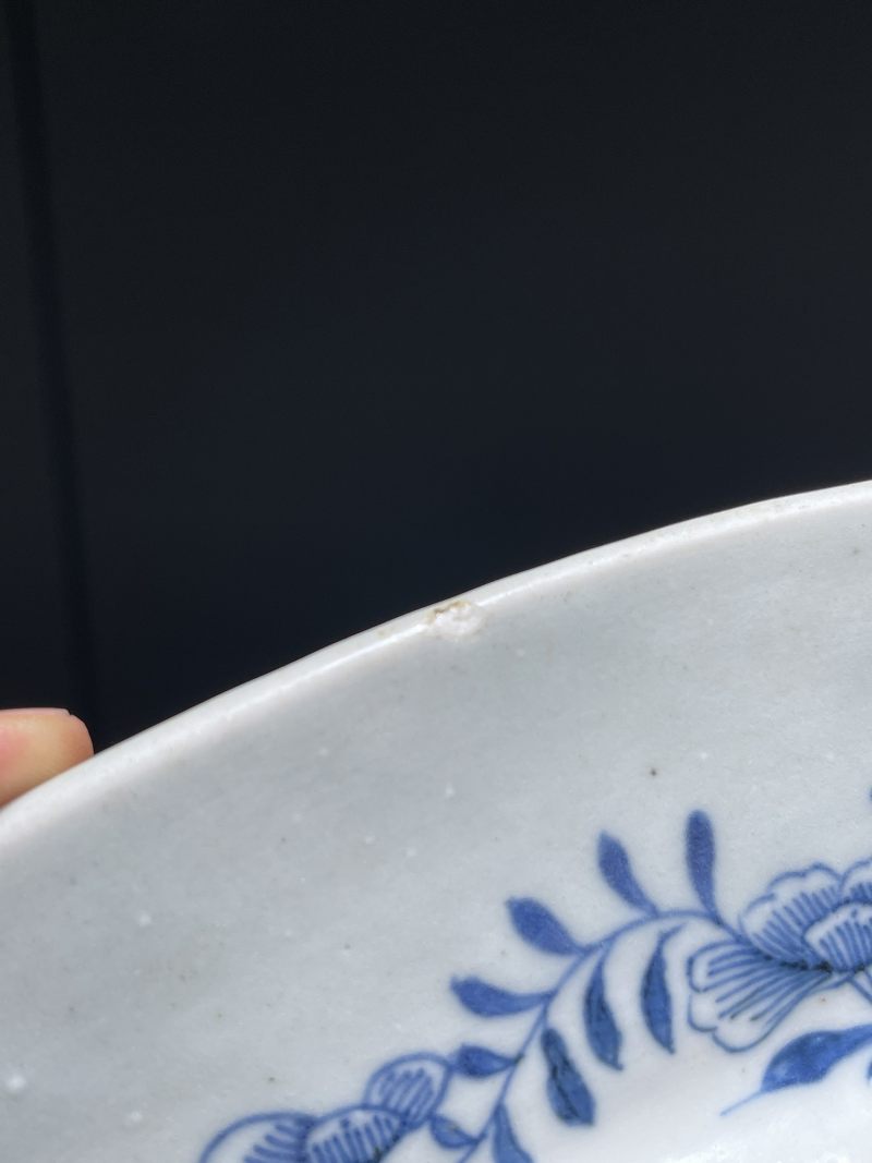 清康熙 青花人物纹大盘 - 图11