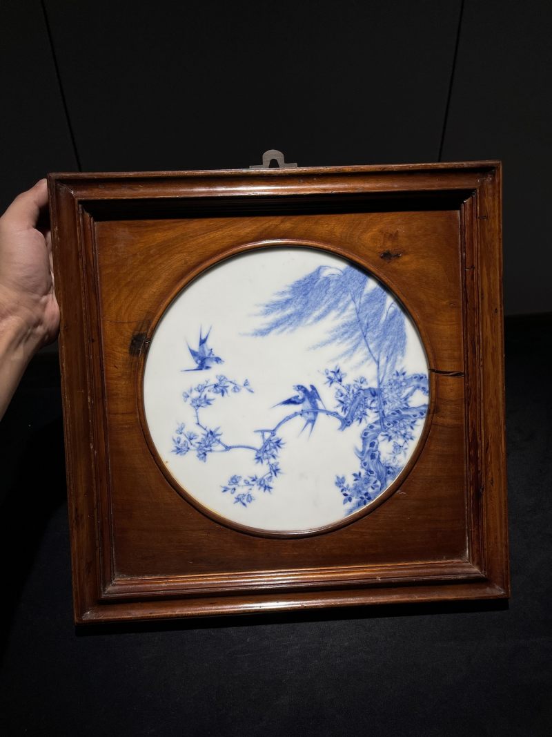民国 王步风格青花花鸟纹瓷板 - 图2