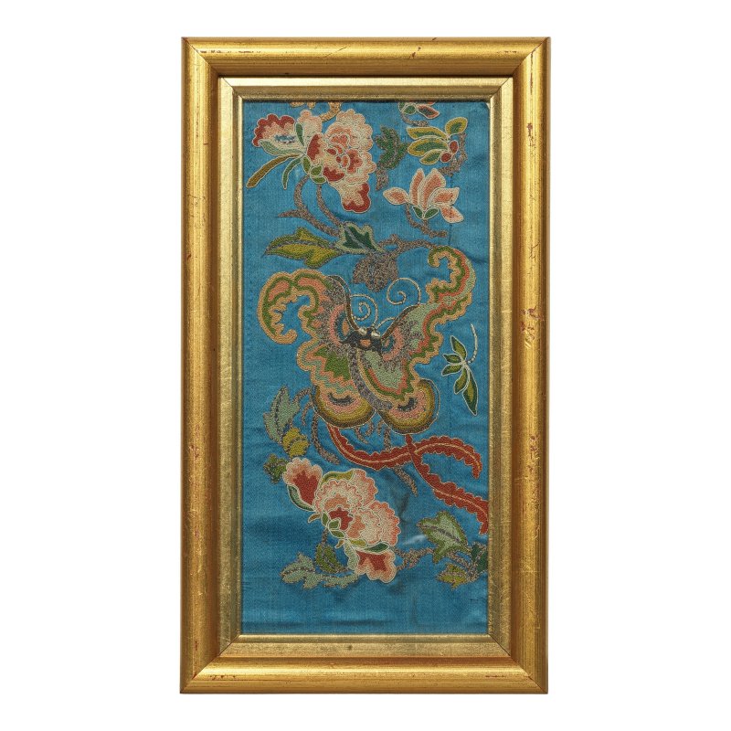 十九世紀 緞綉屏一組 | A GROUP OF EMBROIDERED PANELS AND SLEEVE BANDS - 图24