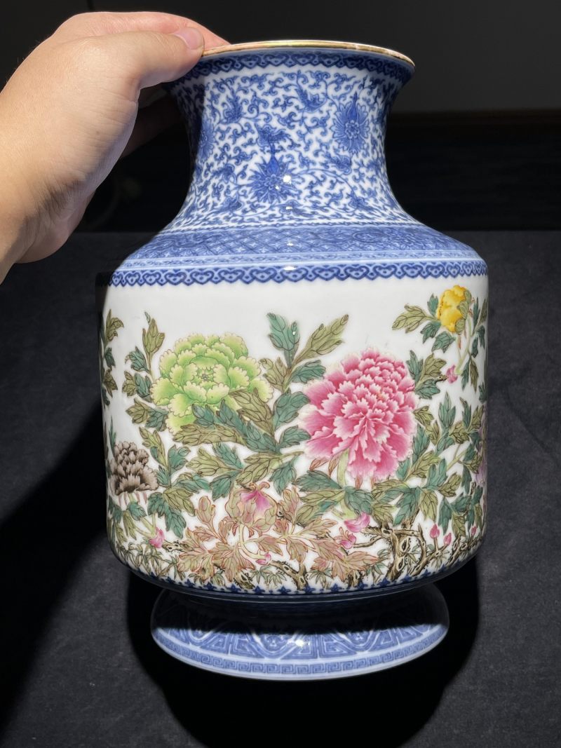 民国 青花粉彩花卉纹灯笼尊 - 图2