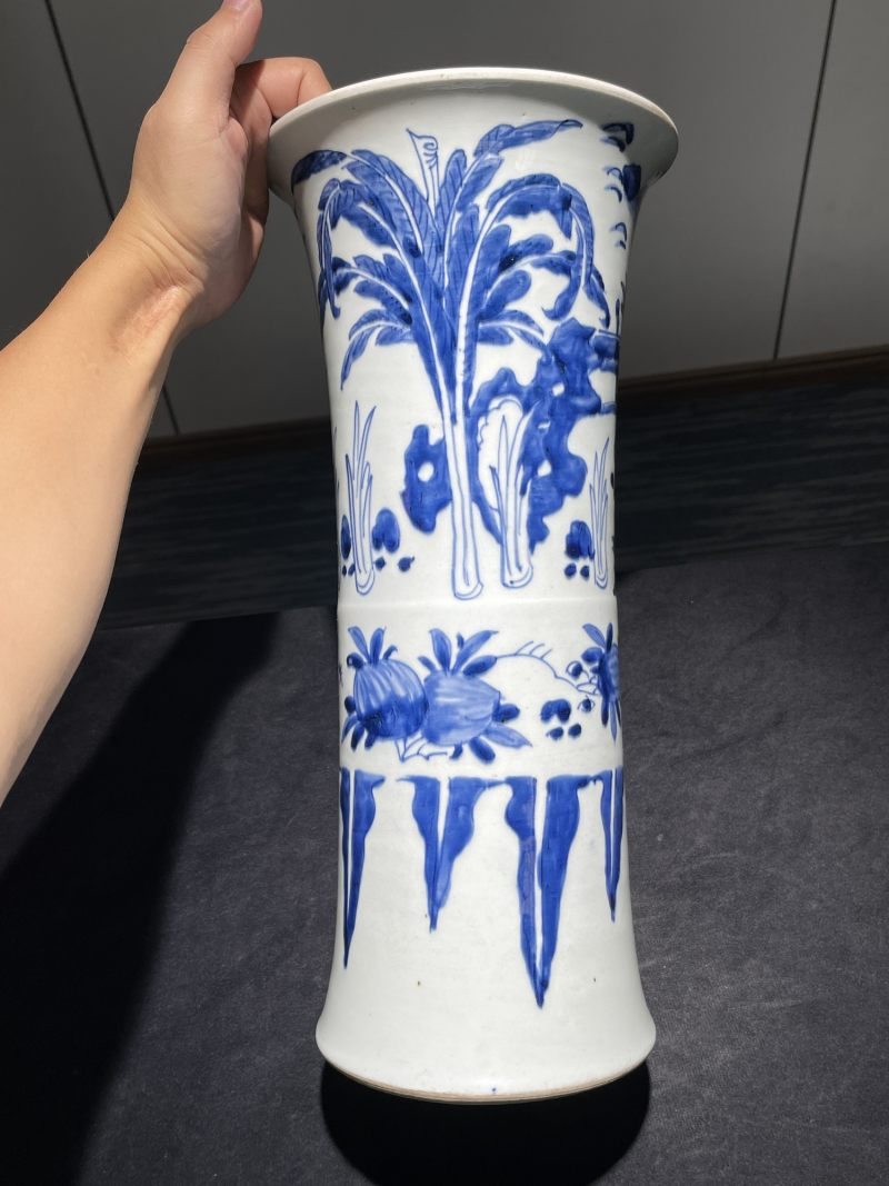 清顺治 青花麒麟芭蕉纹花觚 - 图4