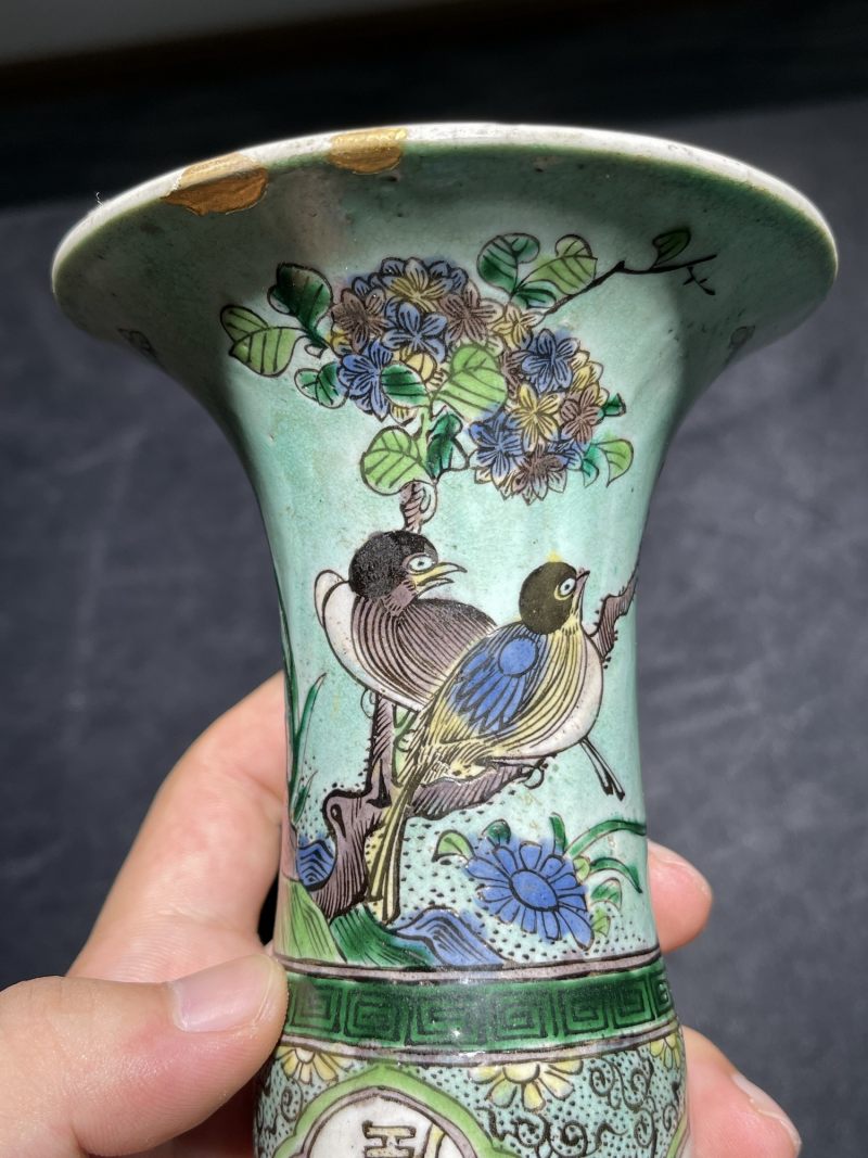 清康熙 素三彩花鸟纹小花觚 - 图4