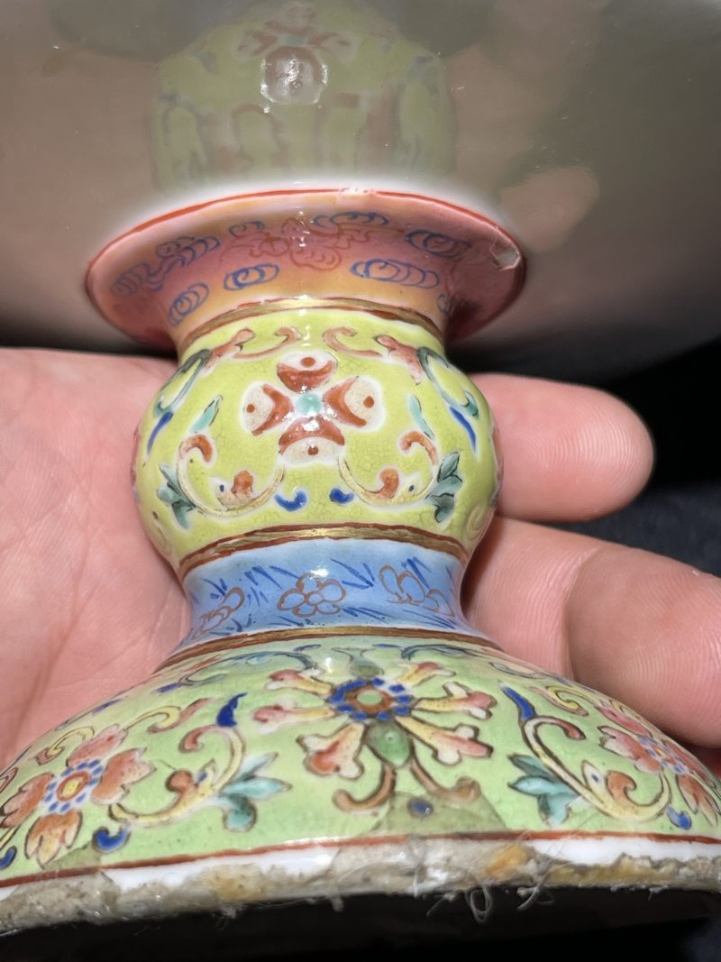 清中期 粉彩花卉高足供盘一对 - 图6