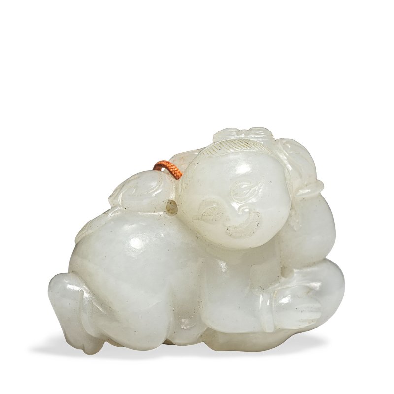 十八世紀 白玉雕童子 | A WHITE JADE 'BOY' CARVING