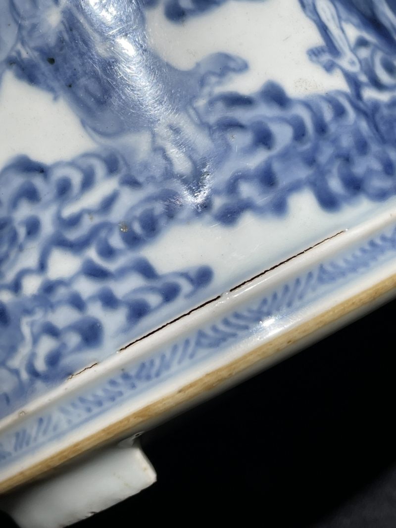 清康熙 青花八仙人物纹三足香炉 - 图13