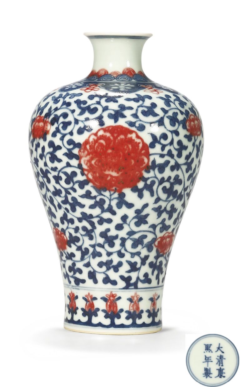 清晚期 青花釉里红缠枝花卉纹梅瓶