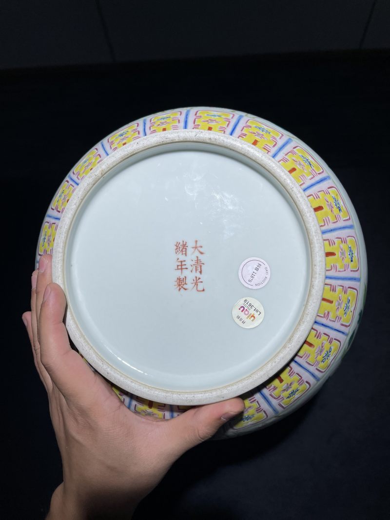 清光绪 粉彩花卉纹鹿头尊 - 图11