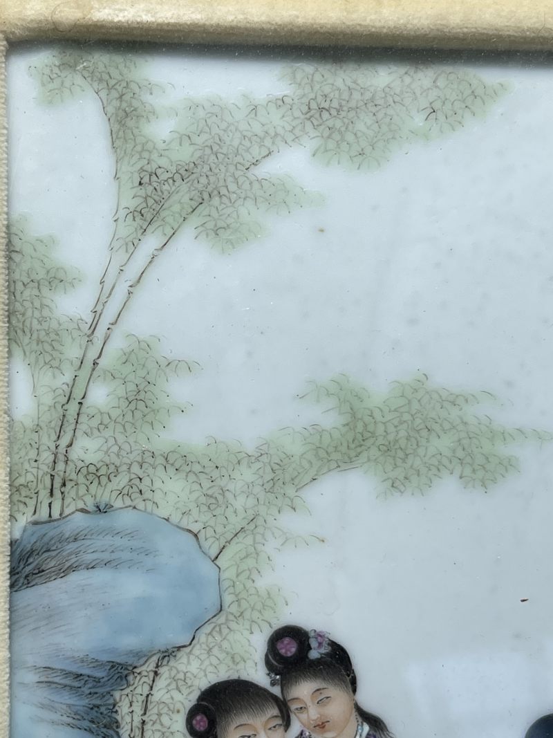 民国 粉彩侍女人物瓷板两片 - 图5