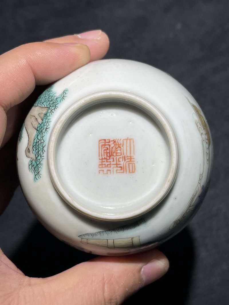 清道光 粉彩采桑图杯 - 图11