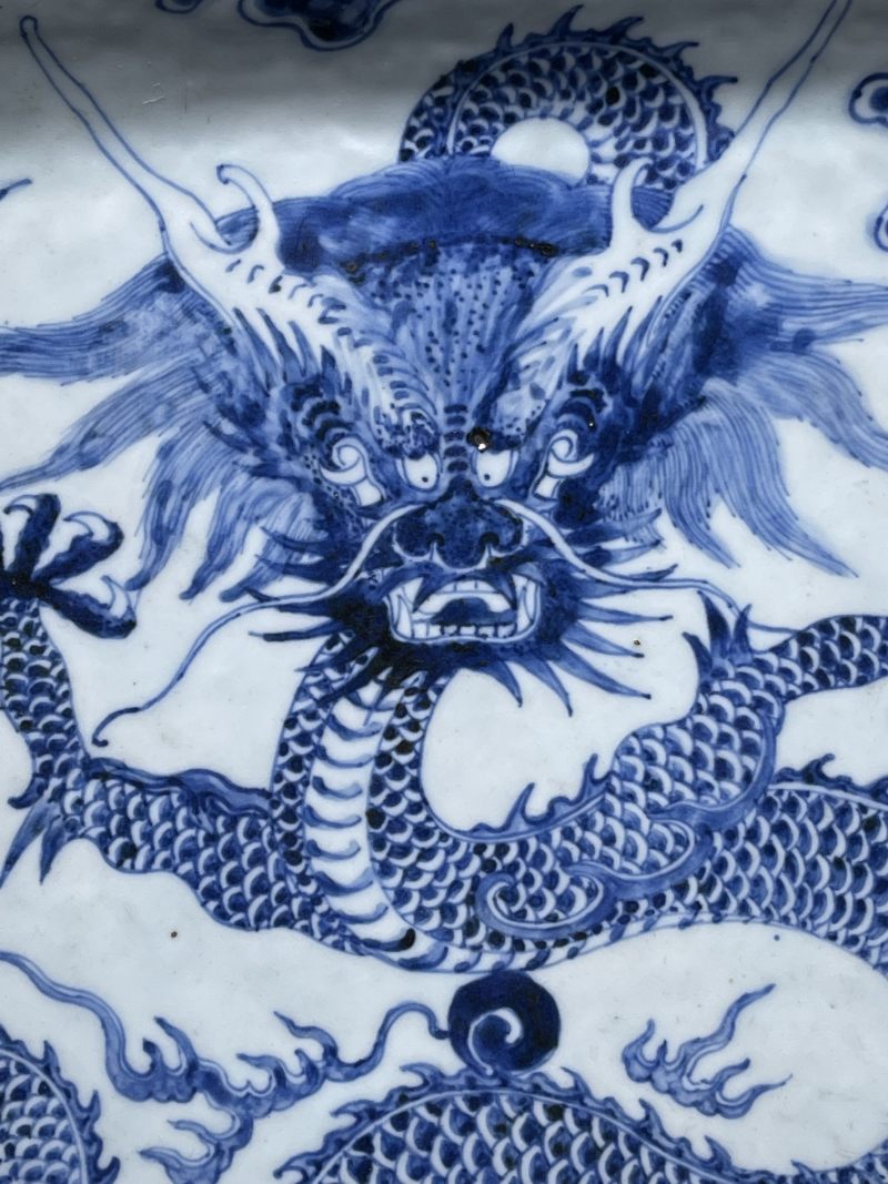 清乾隆 青花龙纹四方盘 - 图3