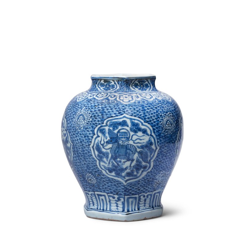 明萬曆 青花瑞獸紋罐 | A BLUE AND WHITE 'MYTHICAL BEASTS' JAR - 图6