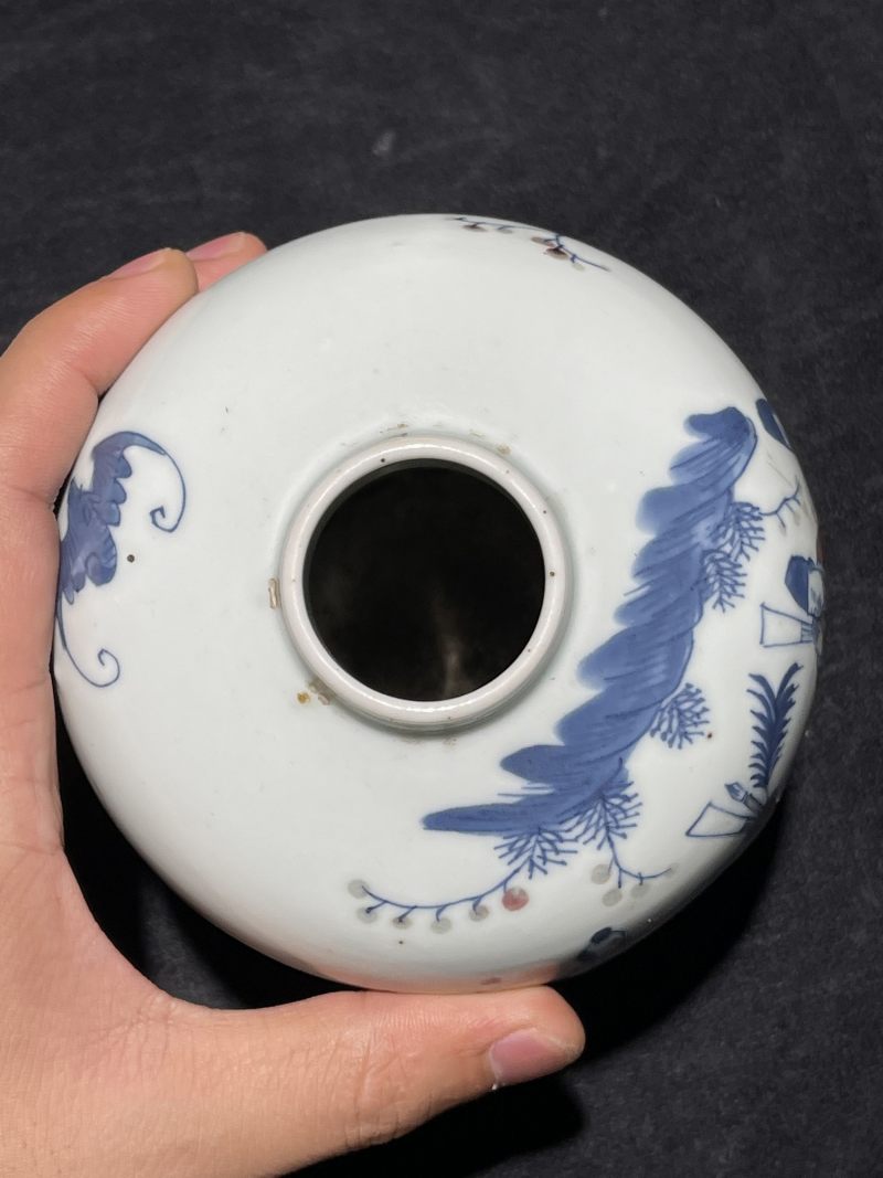 清晚期 青花釉里红人物纹小罐 - 图9